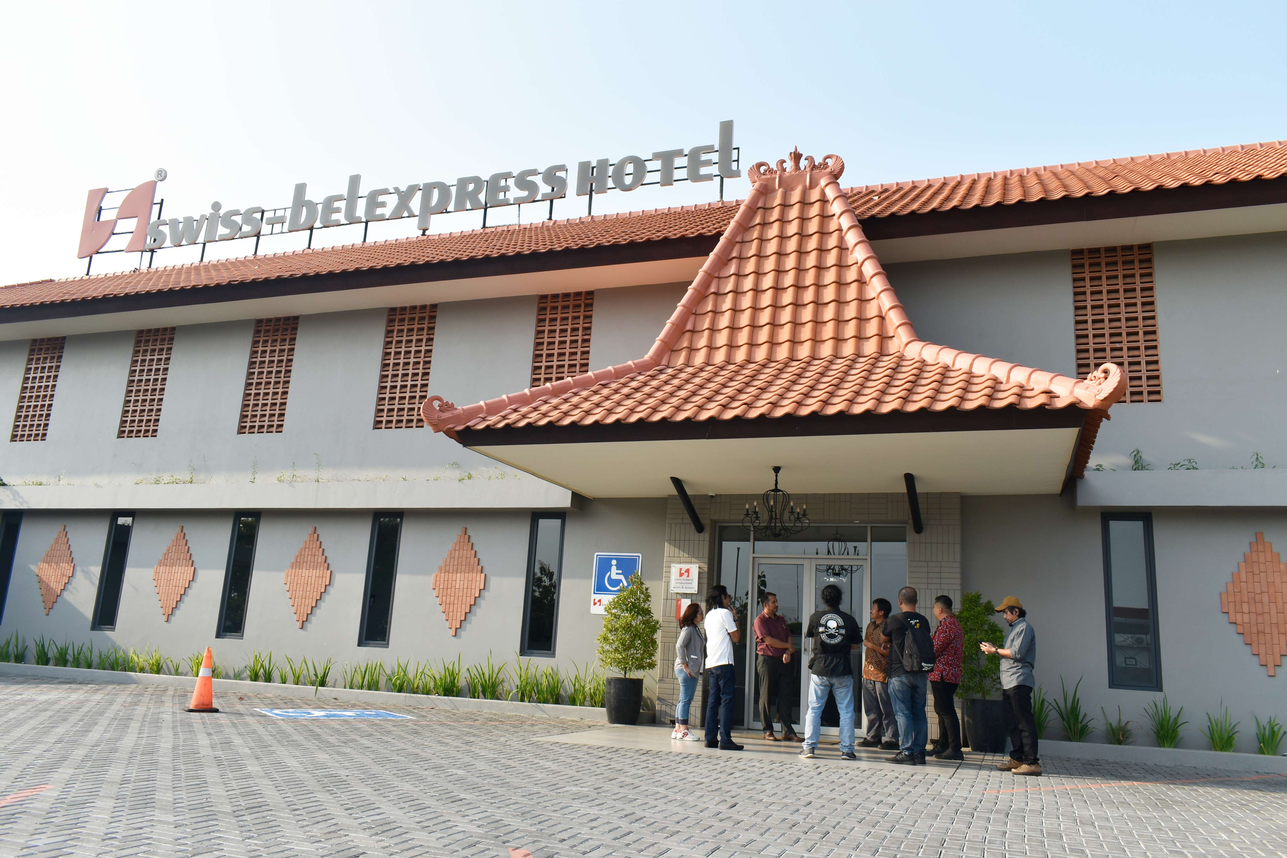 KDTN Resmikan Swiss-Belexpress Rest Area KM 379A Tol Batang–Semarang