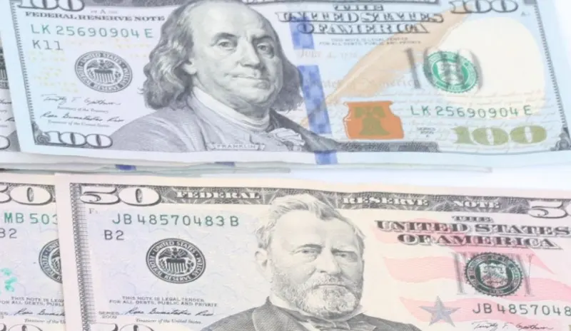 Rupiah Dibuka Melemah, Tembus Rp17.757 per Dolar AS