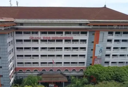 Kas Seret! Pos Indonesia Tunda Bayar Bunga Sukuk Rp11,65M