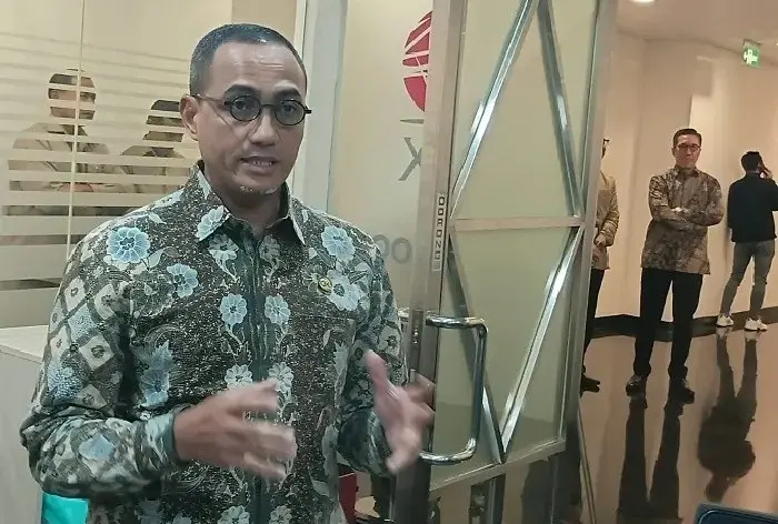 OJK Siapkan Aturan BEI IPO, Kepemilikan Saham Maksimal 5%