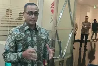 OJK Siapkan Aturan BEI IPO, Kepemilikan Saham Maksimal 5%