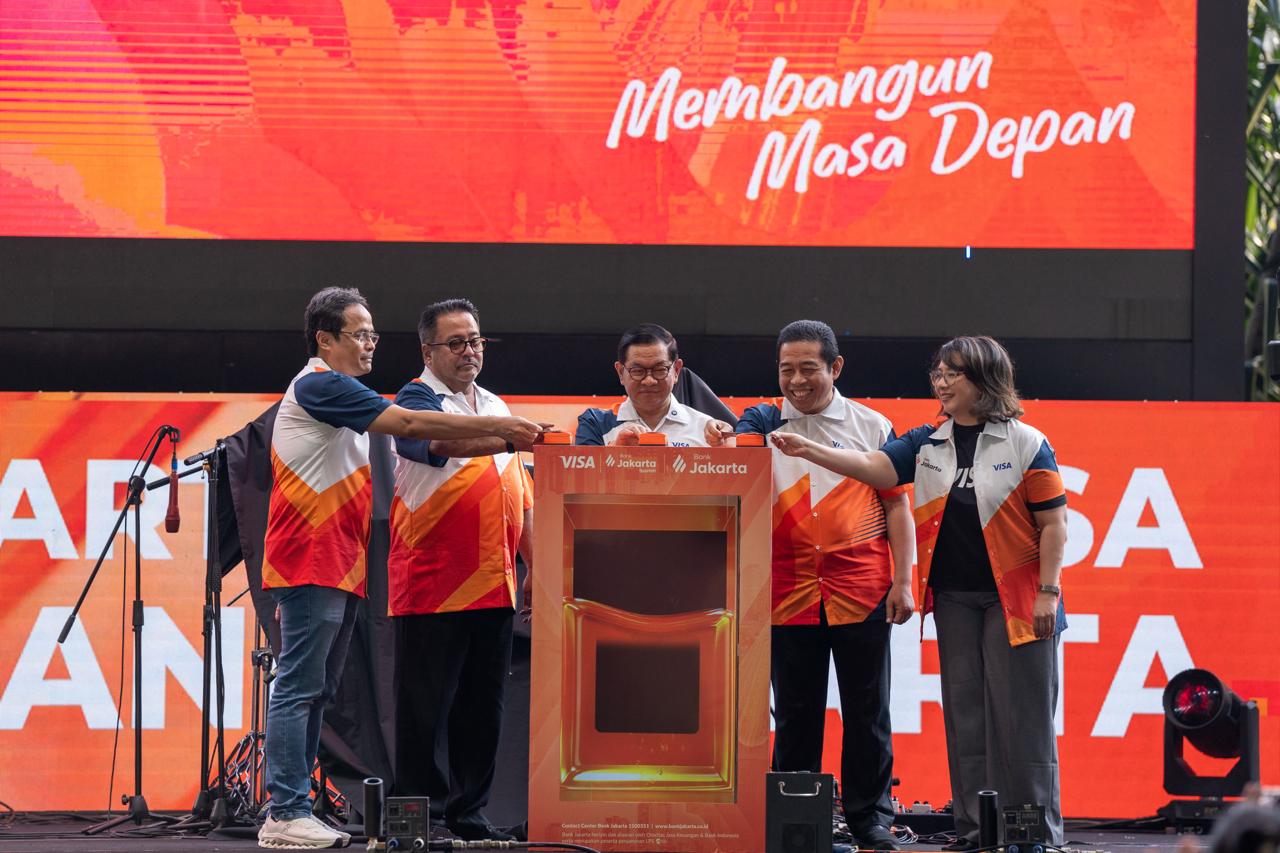 Perluas Akses Transaksi Global Perbankan Daerah, Bank Jakarta Luncurkan Kartu Debit Visa