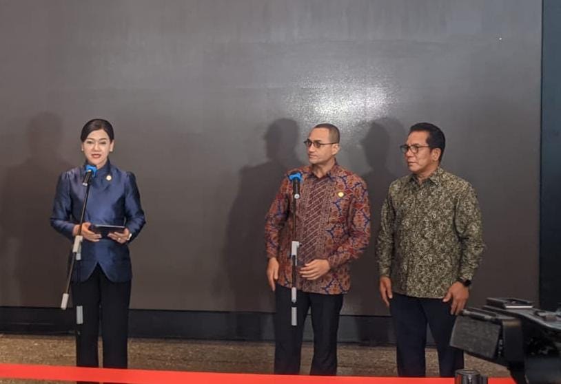 OJK–SRO Siap Buka Data Pemilik Saham di Atas 1%