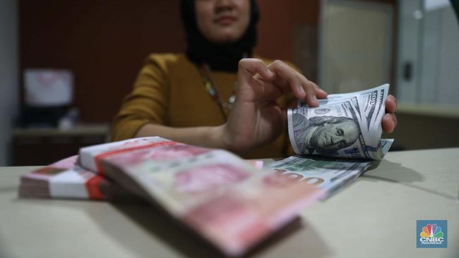 Perbaikan Ekonomi AS Tendang Rupiah ke Posisi Terlemah Sepanjang Sejarah