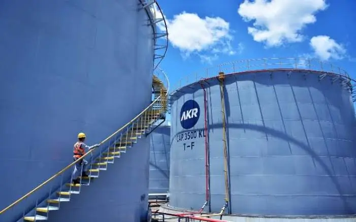 Free Float AKRA 32,65%, Keluarga Adikoesoemo Pengendali Utama